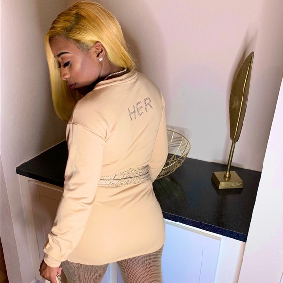 Gsuwoo SO REAL “Her” Dress - Picture 2 of 3